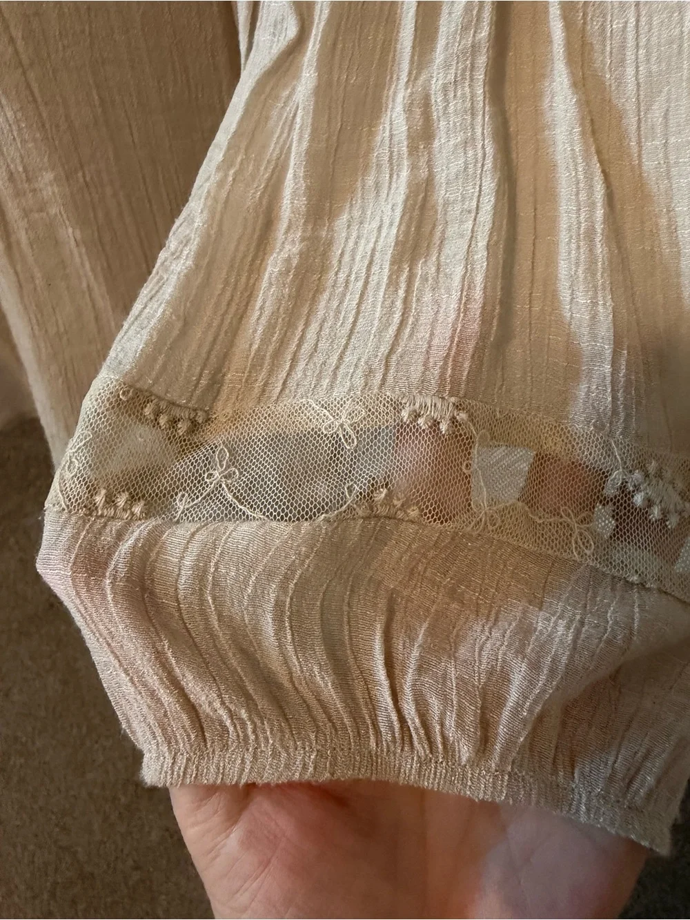 Hannah Crochet Yoke Boho Blouse Size
Large VGUC - Picture 8 of 16
